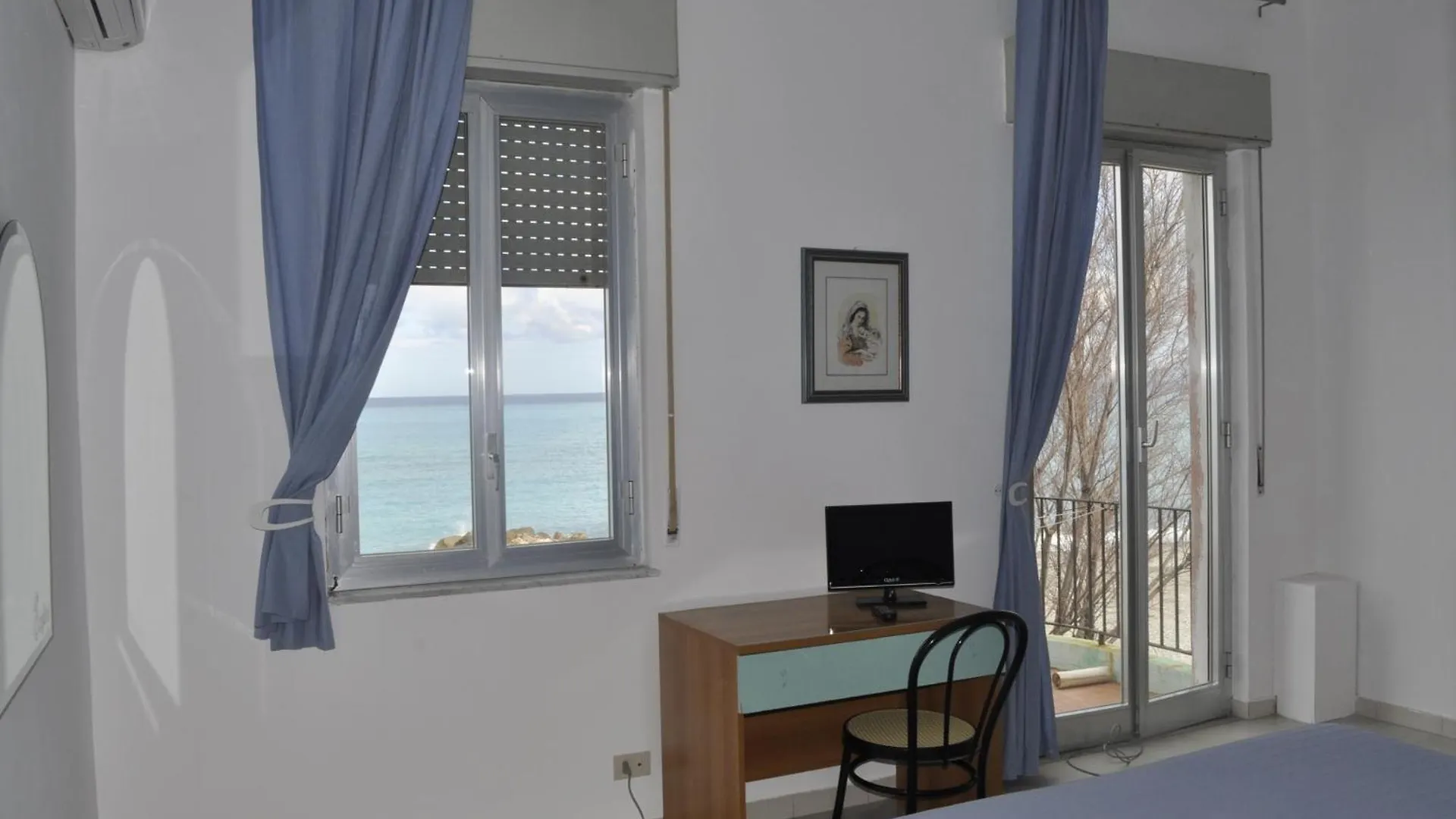 Hotel Ristorante La Scogliera - Nuova Gestione Piraino