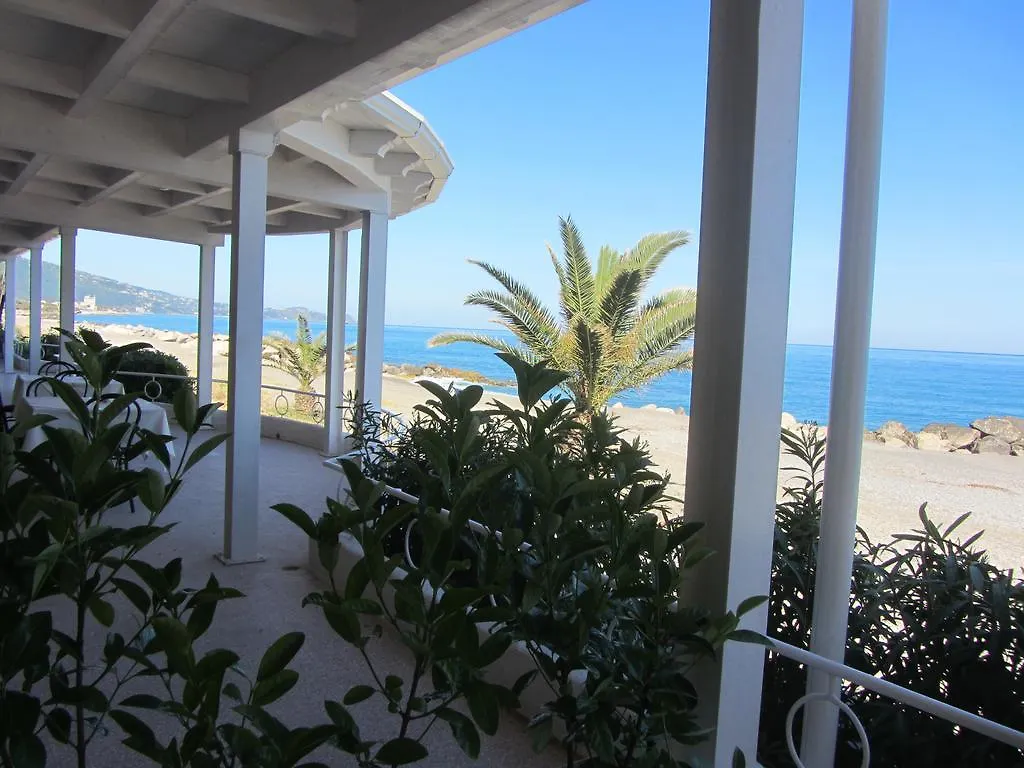 Hotel Ristorante La Scogliera Piraino