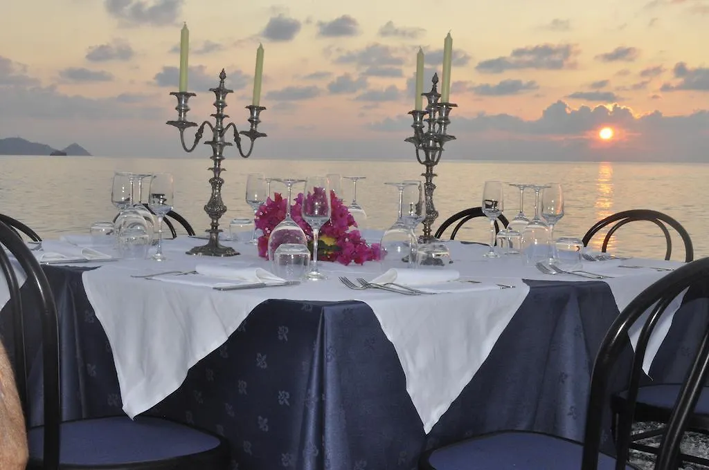 Hotel Ristorante La Scogliera Piraino
